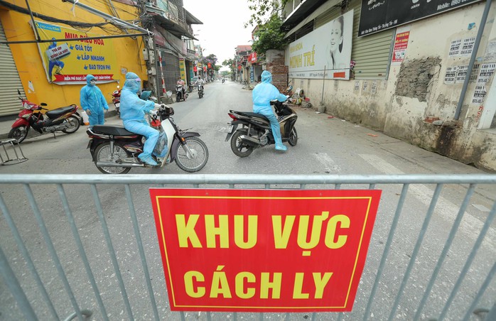 Hà Nội thêm 8 ca dương tính SARS-CoV-2 - Ảnh 1.