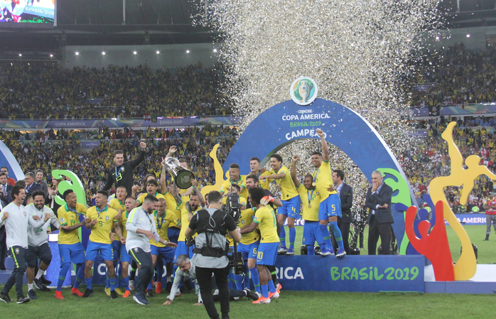 Nghi quấy rối tình dục, chủ tịch LĐBĐ Brazil bị đình chỉ nhiệm vụ trước Copa America - Ảnh 3.