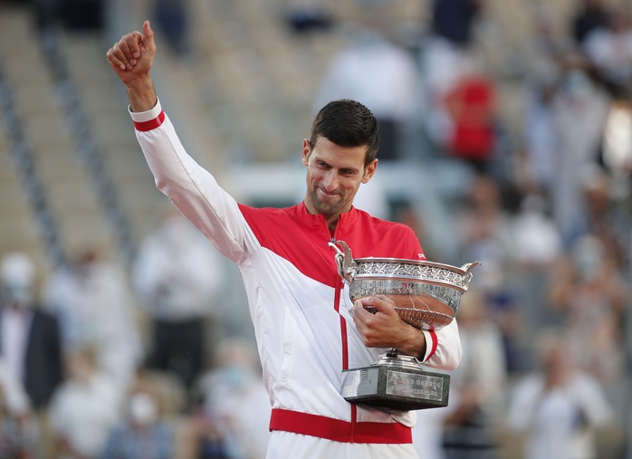 Djokovic vô địch Roland Garros 2021 sau màn ngược dòng thắng ngoạn mục - Ảnh 8.