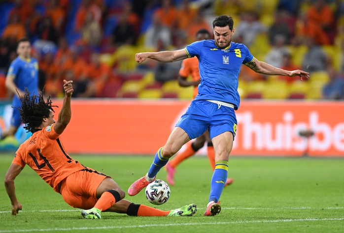 Cơn lốc màu da cam Hà Lan thắng kịch tính ngày ra quân Euro 2020 - Ảnh 3.