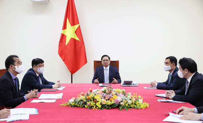 Thủ tướng Pháp khẳng định hỗ trợ Việt Nam trong chiến lược vắc-xin - Ảnh 2.