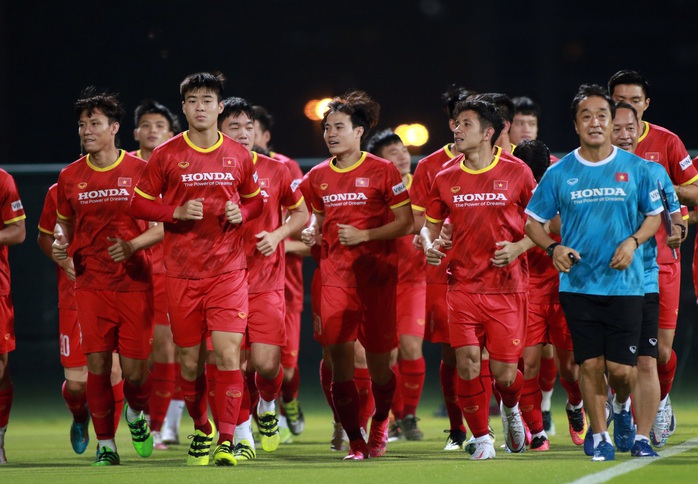 Giải mã cánh tay mặt của HLV Park Hang-seo sẽ lần đầu tiên chỉ đạo tuyển Việt Nam - Ảnh 2.