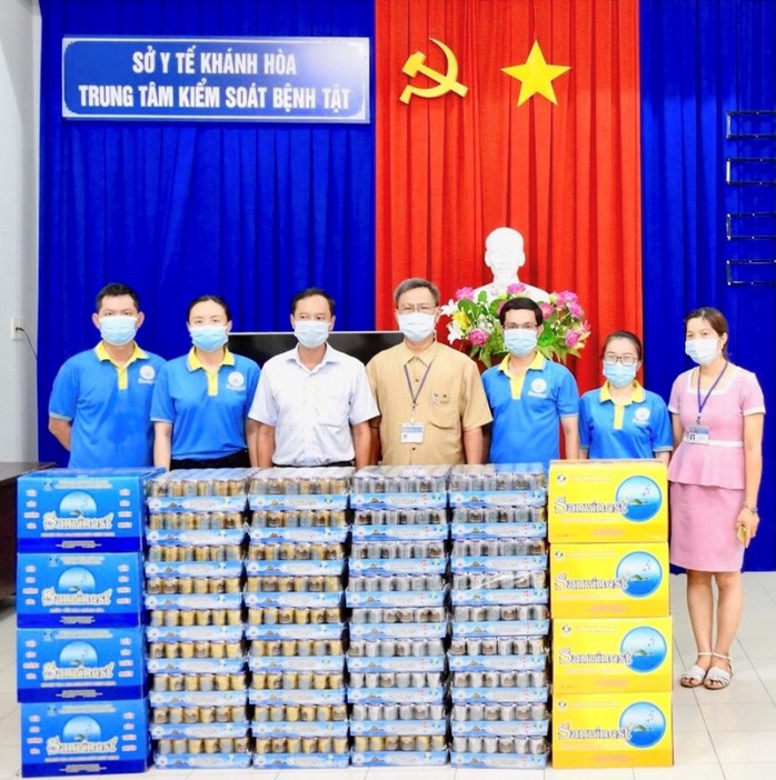 Yến sào Khánh Hòa chung tay cùng cộng đồng đẩy lùi đại dịch Covid-19 - Ảnh 4. Yến sào Khánh Hòa chung tay cùng cộng đồng đẩy lùi đại dịch Covid-19 - Ảnh 4.