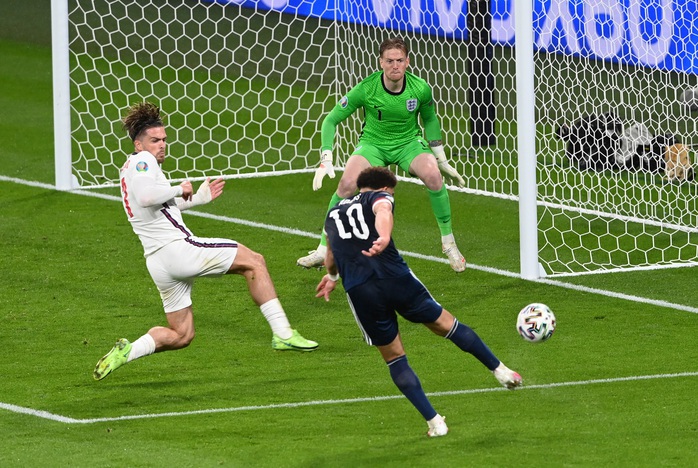 Harry Kane mờ nhạt, tuyển Anh suýt thua Scotland - Ảnh 3.