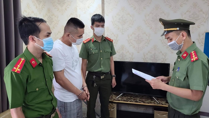 Đà Nẵng: Bắt giam một người Trung Quốc vì ở lại Việt Nam trái phép - Ảnh 1.