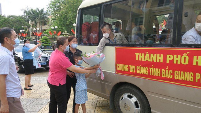 Hải Phòng cử đội quân tinh nhuệ chi viện cho Bắc Giang - Ảnh 1.