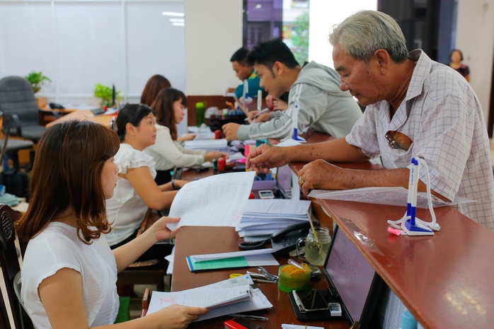 Thành phố Hồ Chí Minh: Chỉ nhận hồ sơ hưởng bảo hiểm xã hội một lần qua bưu điện   - Ảnh 1.