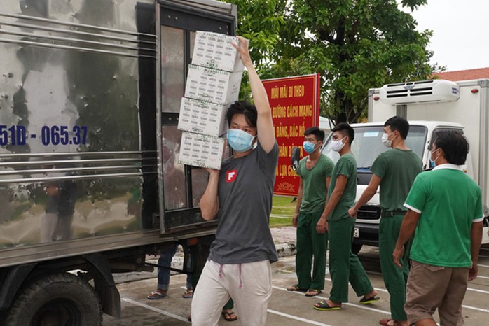 Chương trình Tổ quốc cần, cả nước chung tay: Trân quý những tấm lòng - Ảnh 1.