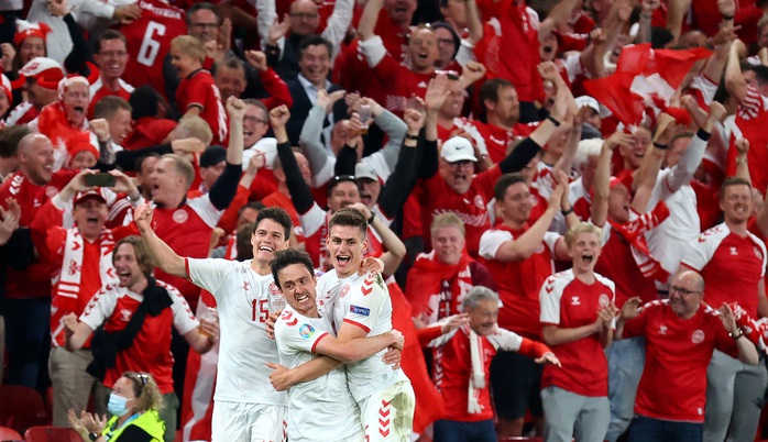 Đè bẹp Nga, Đan Mạch cùng Bỉ vào vòng 1/8 Euro 2020 - Ảnh 2.