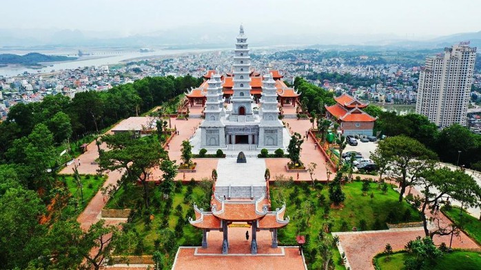 Lạc bước trong không gian thiền tịnh bên vịnh Hạ Long - Ảnh 4. Lạc bước trong không gian thiền tịnh bên vịnh Hạ Long - Ảnh 4.
