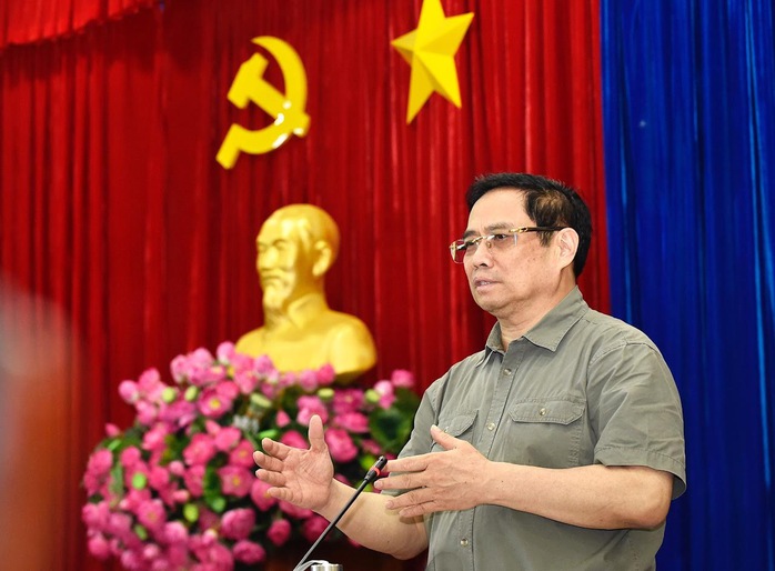 Thủ tướng Phạm Minh Chính: Bình Dương vừa đảm bảo phòng, chống dịch vừa phát triển kinh tế - Ảnh 2.