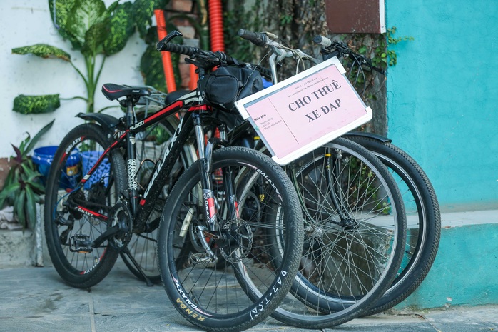 CLIP: Dịch vụ cho thuê xe đạp ở hồ Tây kiếm tiền triệu mỗi ngày - Ảnh 8.