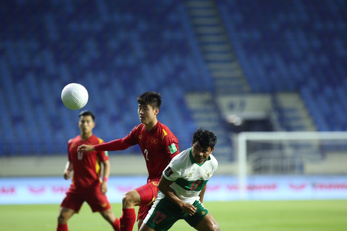 Tuyển Việt Nam đè bẹp Indonesia 4-0, vững ngôi đầu bảng G - Ảnh 5.