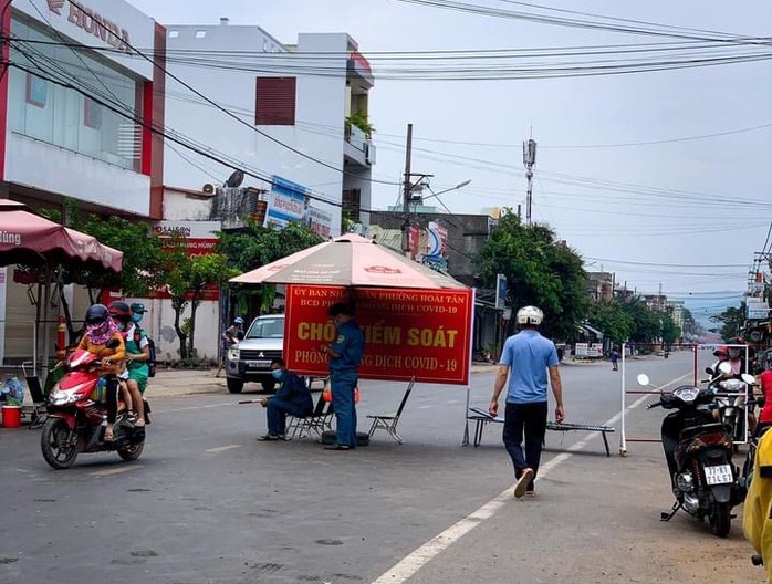 Bình Định: Một gia đình có 6 người mắc Covid-19 - Ảnh 1.