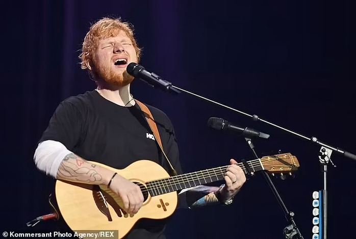 “Hoàng tử tình ca” Ed Sheeran liên tục vướng cách ly vì Covid-19 - Ảnh 2.