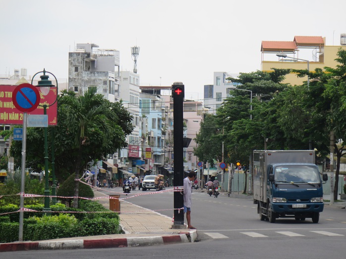 Phong tỏa một phường có 20.000 dân ở quận 6 - TP HCM - Ảnh 1.