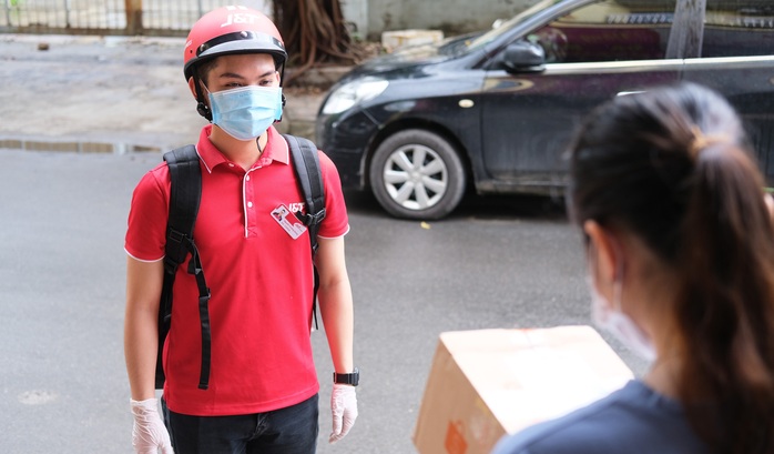 Mục tiêu kép trong hoạt động chuyển phát nhanh - Ảnh 2. Mục tiêu kép trong hoạt động chuyển phát nhanh - Ảnh 2.