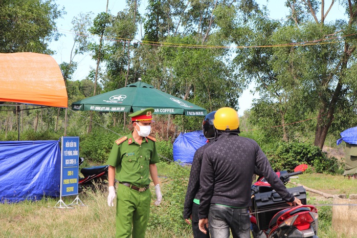 Quảng Nam gấp rút chuẩn bị đón đồng hương về quê, yêu cầu cán bộ không ra Đà Nẵng - Ảnh 1.