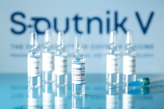 Gửi 10.000 liều vắc-xin Covid-19 Sputnik V do Việt Nam gia công sang Nga kiểm nghiệm - Ảnh 1.