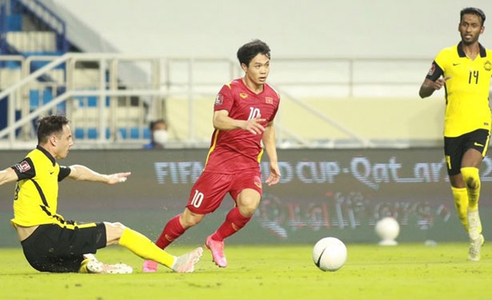 Tuyển Việt Nam chuẩn bị AFF Cup 2022: Vắng Công Phượng, Xuân Trường - Ảnh 3.