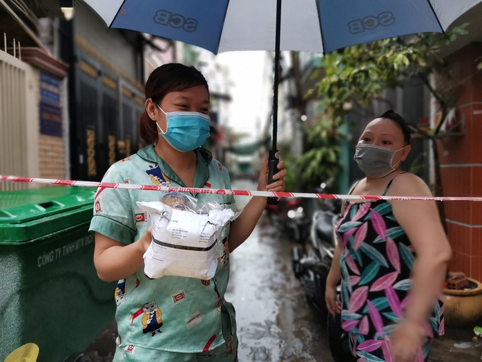 Chợ nghĩa tình đã có mặt tại 20 quận, huyện và TP Thủ Đức - Ảnh 11.