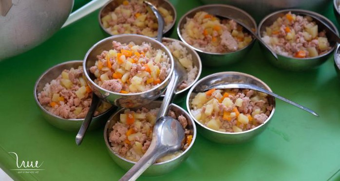 Quỹ Vì Tầm Vóc Việt khởi động dự án “Cùng em khôn lớn” năm thứ 2 - Ảnh 3. Quỹ Vì Tầm Vóc Việt khởi động dự án “Cùng em khôn lớn” năm thứ 2 - Ảnh 3.