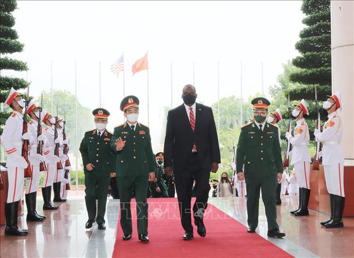 Hai bộ trưởng quốc phòng Việt Nam - Mỹ hội đàm - Ảnh 3.