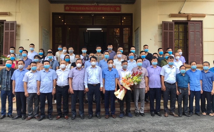 Thanh Hóa tăng cường thêm 50 y, bác sĩ hỗ trợ TP HCM, Bình Dương chống dịch - Ảnh 1.