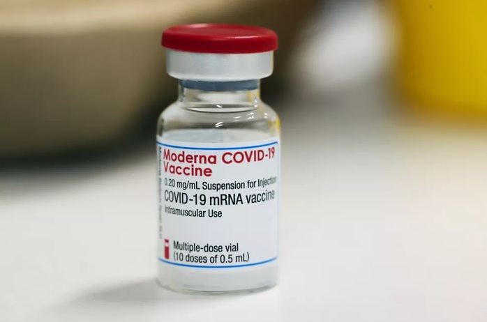 Bộ Y tế ủng hộ TP HCM mua 5 triệu liều vắc-xin Covid-19 Moderna - Ảnh 1.