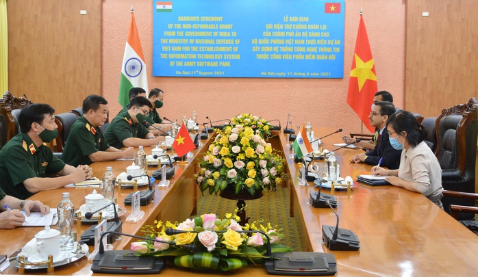 Ấn Độ bàn giao 1 triệu USD viện trợ Bộ Quốc phòng - Ảnh 2.
