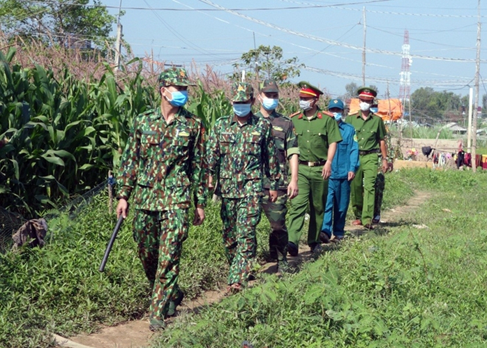 Hy sinh thầm lặng - Ảnh 2.