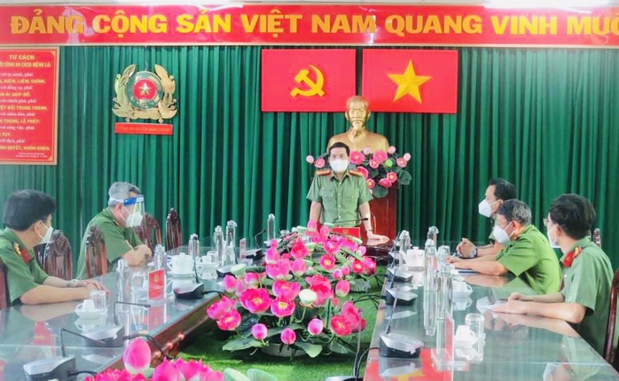 Lãnh đạo Công an TP HCM: Không để dân tự phát rời TP HCM về các tỉnh miền Tây - Ảnh 1. Lãnh đạo Công an TP HCM: Không để dân tự phát rời TP HCM về các tỉnh miền Tây - Ảnh 1.