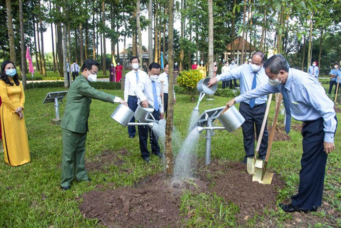 Tưởng nhớ Chủ tịch Tôn Đức Thắng, người cộng sản kiên trung - Ảnh 1.