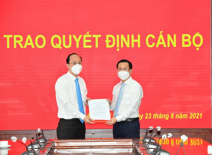 Ông Nguyễn Hoàng Anh giữ chức vụ Phó Chánh Văn phòng Thành ủy TP HCM - Ảnh 1.