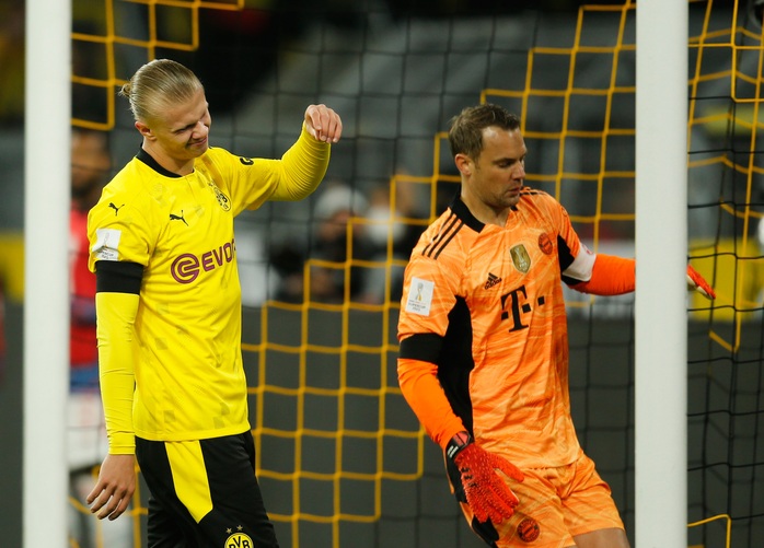 Dortmund vất vả vá lỗ hổng phòng ngự - Ảnh 1.
