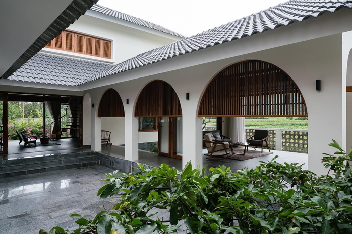 Những ngôi nhà con cái xây tặng bố mẹ - Ảnh 7.
