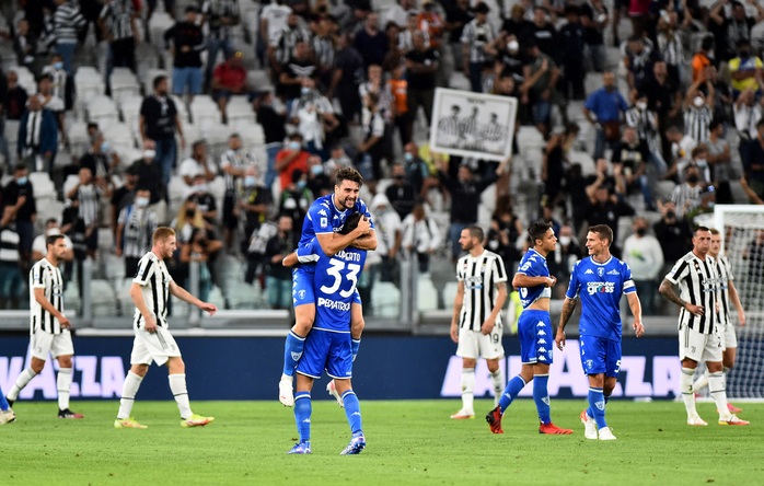 Mất Ronaldo, Juventus thua trận đầu tiên tại Serie A - Ảnh 3.