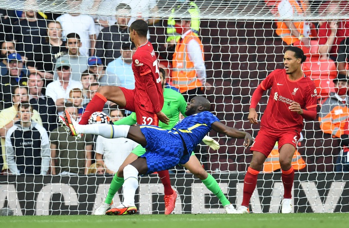 Thẻ đỏ mất quân, Chelsea kiên cường cầm hòa Liverpool ở Anfield - Ảnh 2.