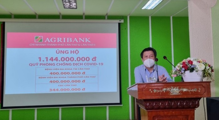 Chi nhánh Agribank ở Cần Thơ, Sóc Trăng tiếp tục ủng hộ quỹ phòng, chống dịch Covid-19. - Ảnh 3.