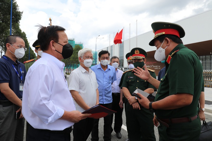 Bình Dương kiến nghị Chính phủ, Bộ Quốc phòng tiếp tục hỗ trợ phòng chống dịch - Ảnh 2.