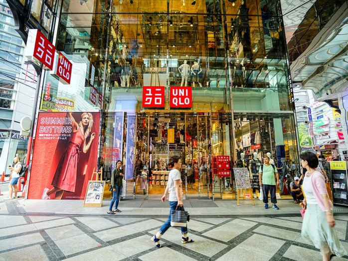 Con đường trở thành tỷ phú giàu nhất Nhật Bản của ông chủ Uniqlo - Ảnh 2. Con đường trở thành tỷ phú giàu nhất Nhật Bản của ông chủ Uniqlo - Ảnh 2.