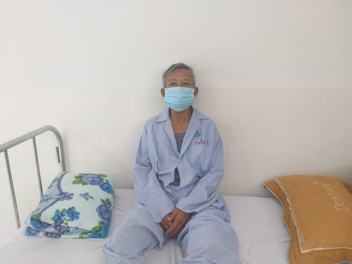 Mượn máy lọc thận từ TP HCM về Bình Thuận cứu bệnh nhân lọc thận nhân tạo nhiễm Covid-19 - Ảnh 1.