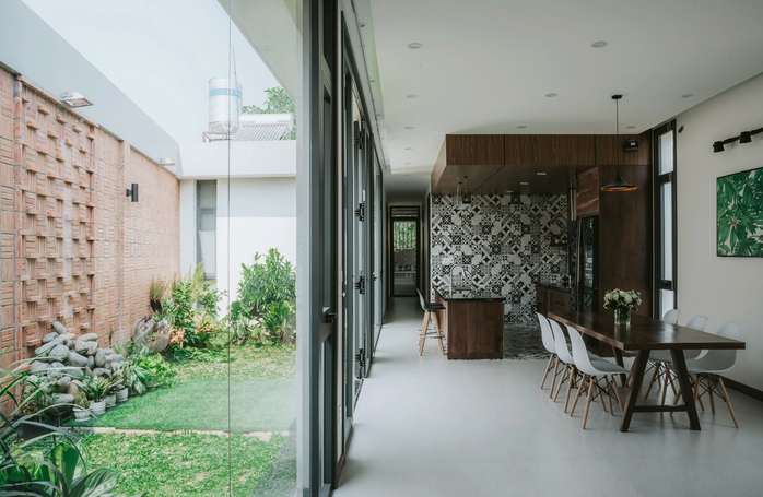 Những căn bếp Việt đầy nắng, gió và cây xanh - Ảnh 7. Những căn bếp Việt đầy nắng, gió và cây xanh - Ảnh 7.