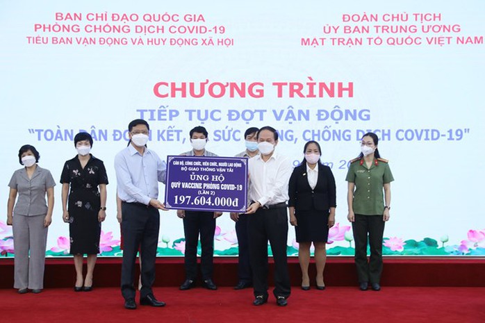 Kêu gọi góp công, góp của ủng hộ công tác phòng, chống dịch Covid-19 - Ảnh 2.