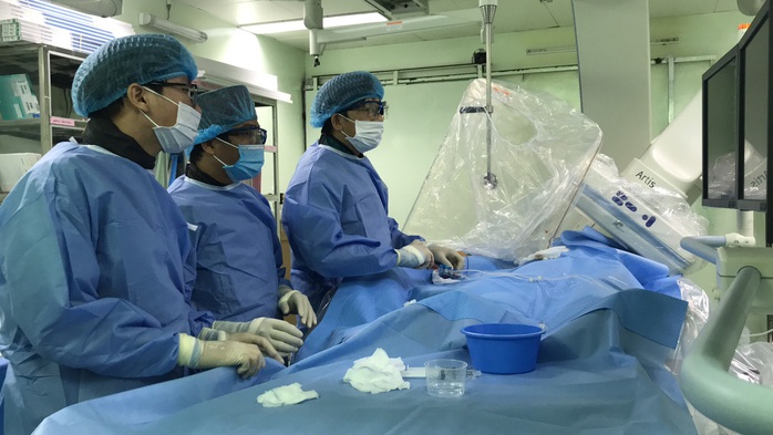 Một bệnh viện ở Cần Thơ cứu sống bệnh nhân Trung Quốc rất nguy kịch  - Ảnh 3.