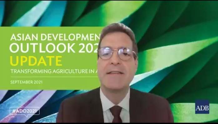 ADB hạ dự báo tăng trưởng Việt Nam năm 2021 còn 3,8% - Ảnh 1.