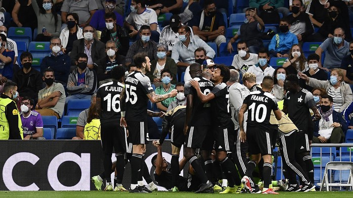 Sheriff Tiraspol tạo địa chấn ở Bernabeu, Real Madrid thua thảm tân binh - Ảnh 8.