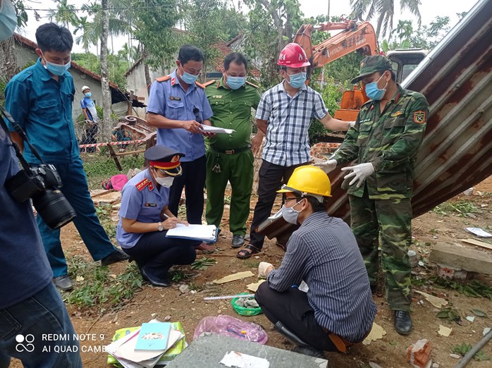 Vụ nổ kinh hoàng, 2 vợ chồng tử vong ở Quảng Nam: Người chồng có biểu hiện tâm thần - Ảnh 5.