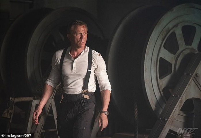 Điệp viên 007 Daniel Craig từng bị bao vây “thể xác lẫn tinh thần” - Ảnh 2.