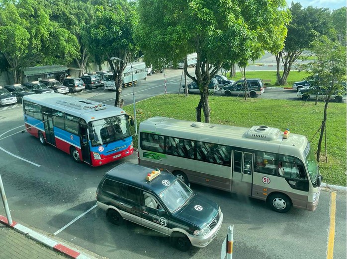 Thu hồi đề xuất người có bằng lái ôtô dưới 1 năm không chạy trên đường cao tốc - Ảnh 1.